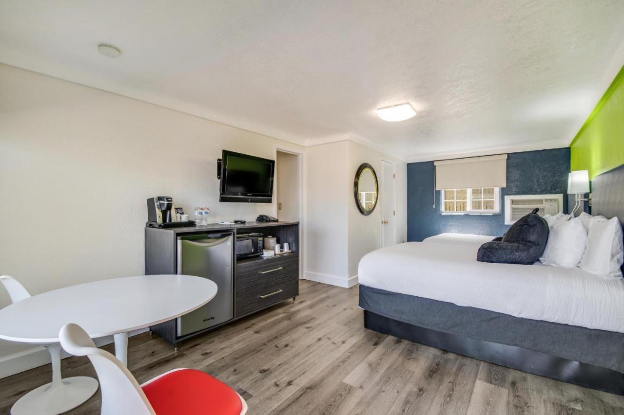 Signature Inn יוג'ין מראה חיצוני תמונה